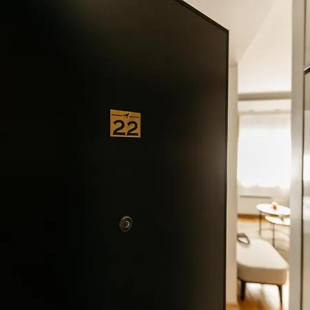 Leo Titova Apartment *