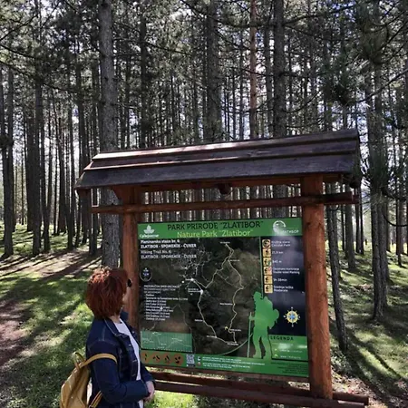 Leo Titova 아파트