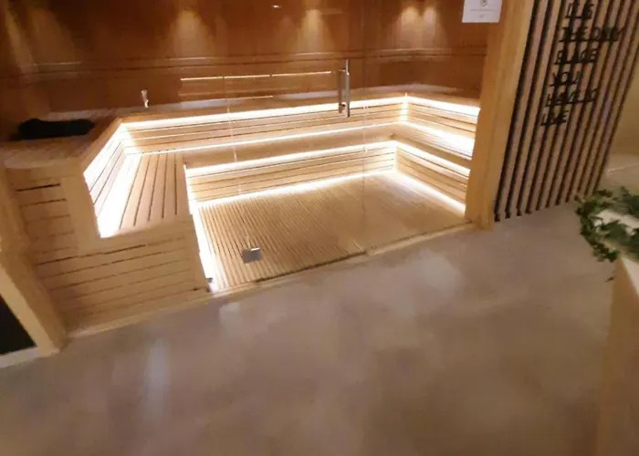 アパート Leo Titova *