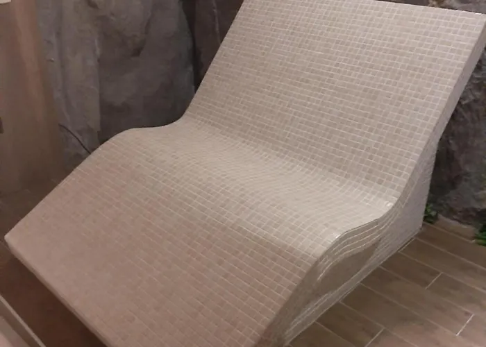 Leo Titova ズラティボール